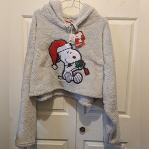 Peanuts Snoopy Grey fleece hoodie cropped size XL New with Tags! Soft & Cozy!